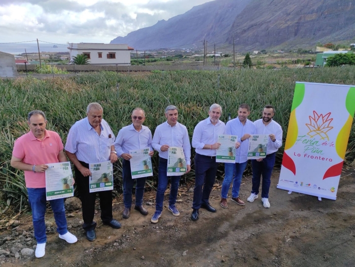 La Frontera acoge la presentación de la IV Feria de la Piña con la visita del Presidente de Canarias